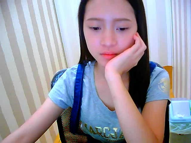 清纯漂亮小妹子福利视讯秀