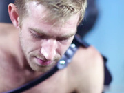 皇后里娜·埃利斯喜欢奴隶的大鸡巴疯狂暴插