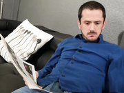 青少年 在继父面前被大黑鸡巴内射性爱高潮