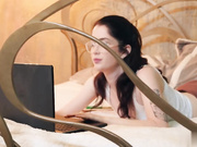 宝贝黑发惠特尼·赖特来说一个鸡巴是不够的