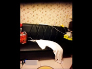 精品推薦 知識分子模樣的年輕小夫妻休息在家自拍 沙發上做愛往小肥逼來點油潤滑一下好插入 露臉高清