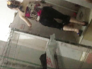 精品推薦 遊泳館洗漱間利用鏡子用手機拍攝閨蜜好友如廁沐浴更衣 雪白光滑肌膚堅挺美乳看得誘惑十足 原版高清