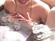 [765ORECS-241] 湘南の海で眩しく輝いているW水着ギャルにデカチン童貞君をプレゼント - 1of5