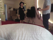 夜宴系列之身材纖細漂亮大學生兼職平面模特工作室拍內衣廣告 被攝影師偸錄換衣全過程 720P高清原版