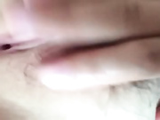 大胸妹自慰抠逼，水声哗啦啦