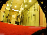 名门夜宴偷拍系列美女模特-睿睿拍广告被暗藏摄像机偷拍洗澡