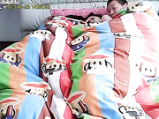 国产自拍 三人同眠操小姨子老婆在旁边睡觉