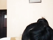 东北自驾姐特意换上漂亮连衣裙和曾经炮友的儿子宾馆约炮大概上次尝过鲜之后让姐很回味