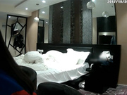 宾馆偷拍校服大奶美女偷偷翘课和男友开房 几个小时换着样的干 被狠狠操了3次