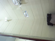 云上会2K超清原版--娃娃头骚妹子上完厕所在里面换裤子,不知道又要去勾引谁