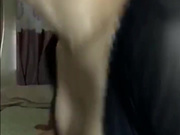 国产TS系列骚气黑丝人妖在家接客，小伙最后还要射到大腿上