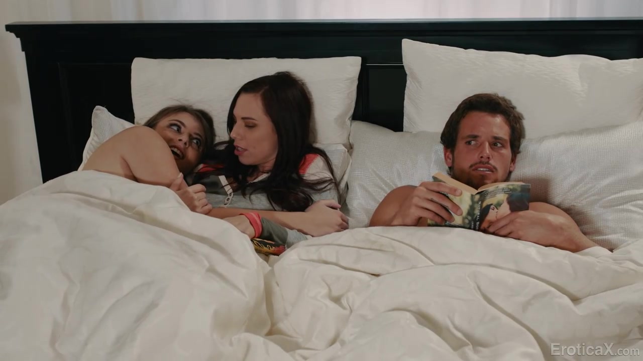 午夜与两个少女的美妙3P