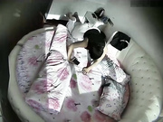 等许久的饥渴小伙也不让大白屁股女友洗一洗扒掉裤子就舔菊花翻身上床激情交合小伙技术一流搞的妹子欲仙欲死