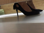 美少妇厕所偷拍