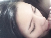 最近网路疯传的名校大美女和男友爱爱高清视频