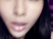 颜值不错骚气大奶妹子双人车震 后座道具JJ插摩擦逼逼出水口交非常诱人