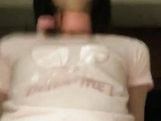 性感小妮子TS晓薇 酒店被哥哥操，在浴室就干了起来，呻吟地叫着哥哥插深点，菊花好舒服！