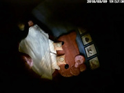 小伙子带着自己女朋友开房打炮 干完之后竟然还手机看小电影自己打灰机