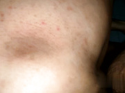 厉害了我的老大爷J8毛都白了的老头被撸硬了抹点润滑油肏农村鸡婆旁边拍摄的年轻人指挥还内射了方言对白