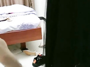 超牛逼真实约炮大神『炮爷勾搭良家』茶馆搭讪黑丝良家教开车 带回家啪开真车 床边翘白嫩美臀后入猛操浪叫