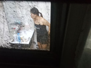 偷拍楼上00后妹子洗澡奶子还不小.