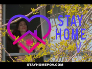 在疫情隔离居家期间，可爱学生上了老师