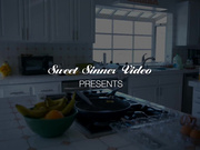 甜蜜的罪人：在好色继姐lana Rhoades的诱惑下弟弟失去了他的第一次