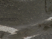 [JUFD-857] 剃光裸露爆乳水着 椿織さとみ - 1of5