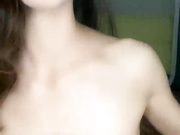 网袜大长腿美女深喉口交红色肚兜后入猛操②