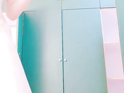 170美腿女神浴室假屌骑坐双指猛扣高潮出水