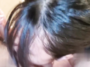 可怜外表下私处有着刚毛…害羞有感姿态受不了中出