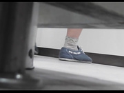 最新流出【特攻队系列】潜入某高校女卫生间连续偸拍课间出来方便的学生妹都挺漂亮的美女大开的穴门一看就是