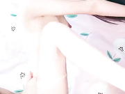 淫穴被操上位打桩干的尖叫不断淫水流出